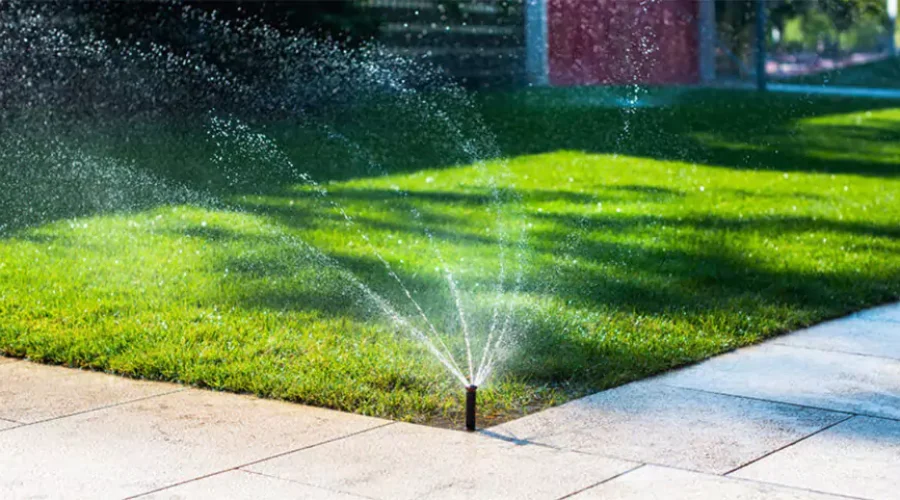 Proper Sprinkler System Settings in Cincinnati, OH Warm Weather